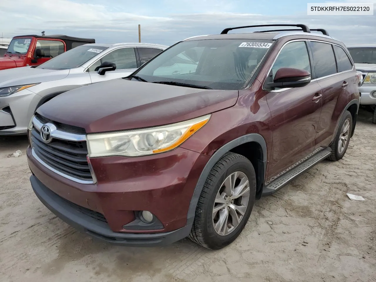 2014 Toyota Highlander Xle VIN: 5TDKKRFH7ES022120 Lot: 76305534