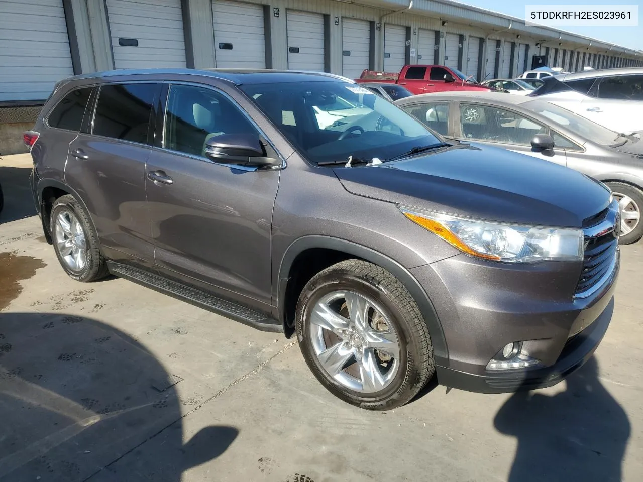 2014 Toyota Highlander Limited VIN: 5TDDKRFH2ES023961 Lot: 77779484