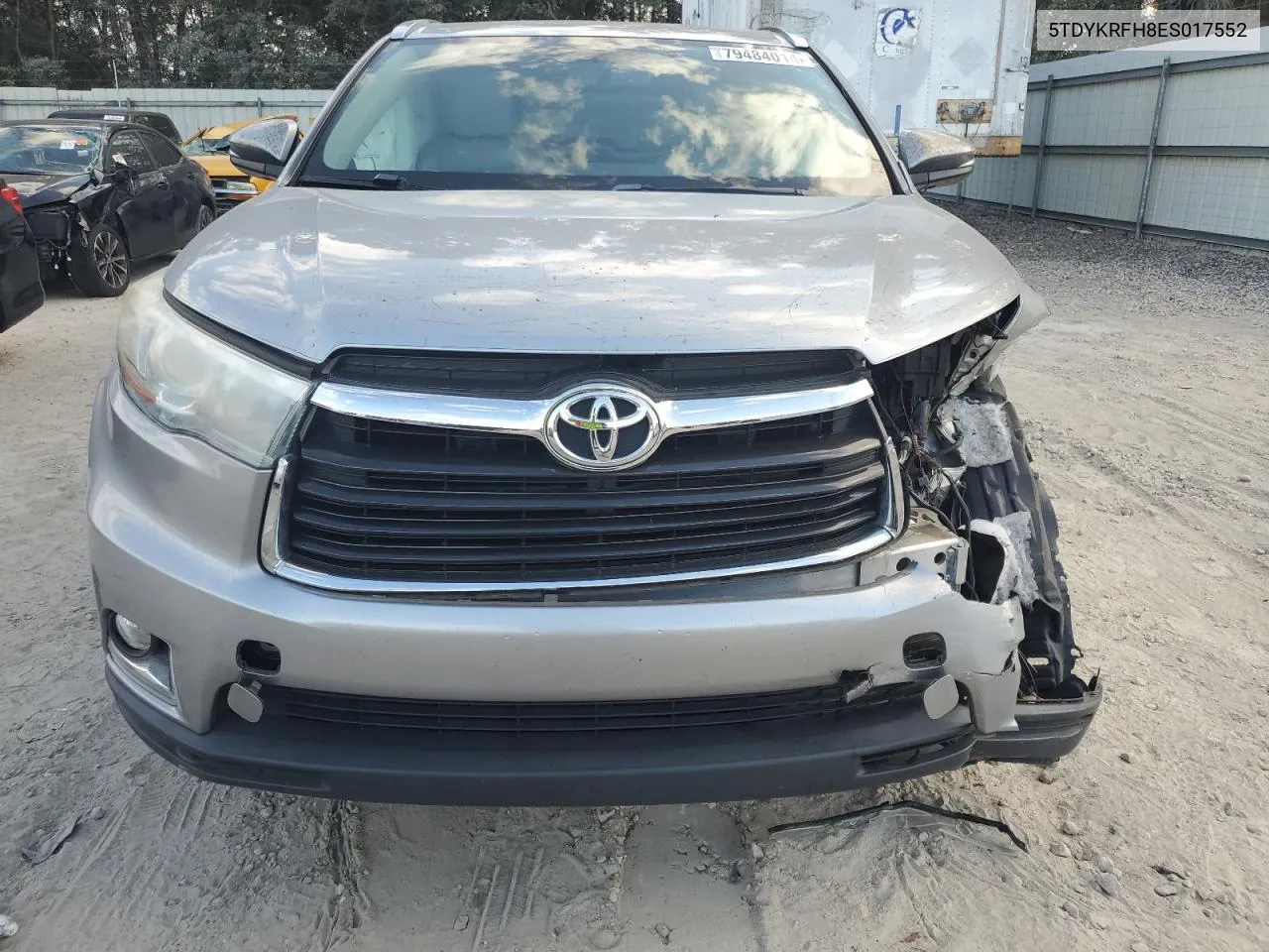 2014 Toyota Highlander Limited VIN: 5TDYKRFH8ES017552 Lot: 79484014