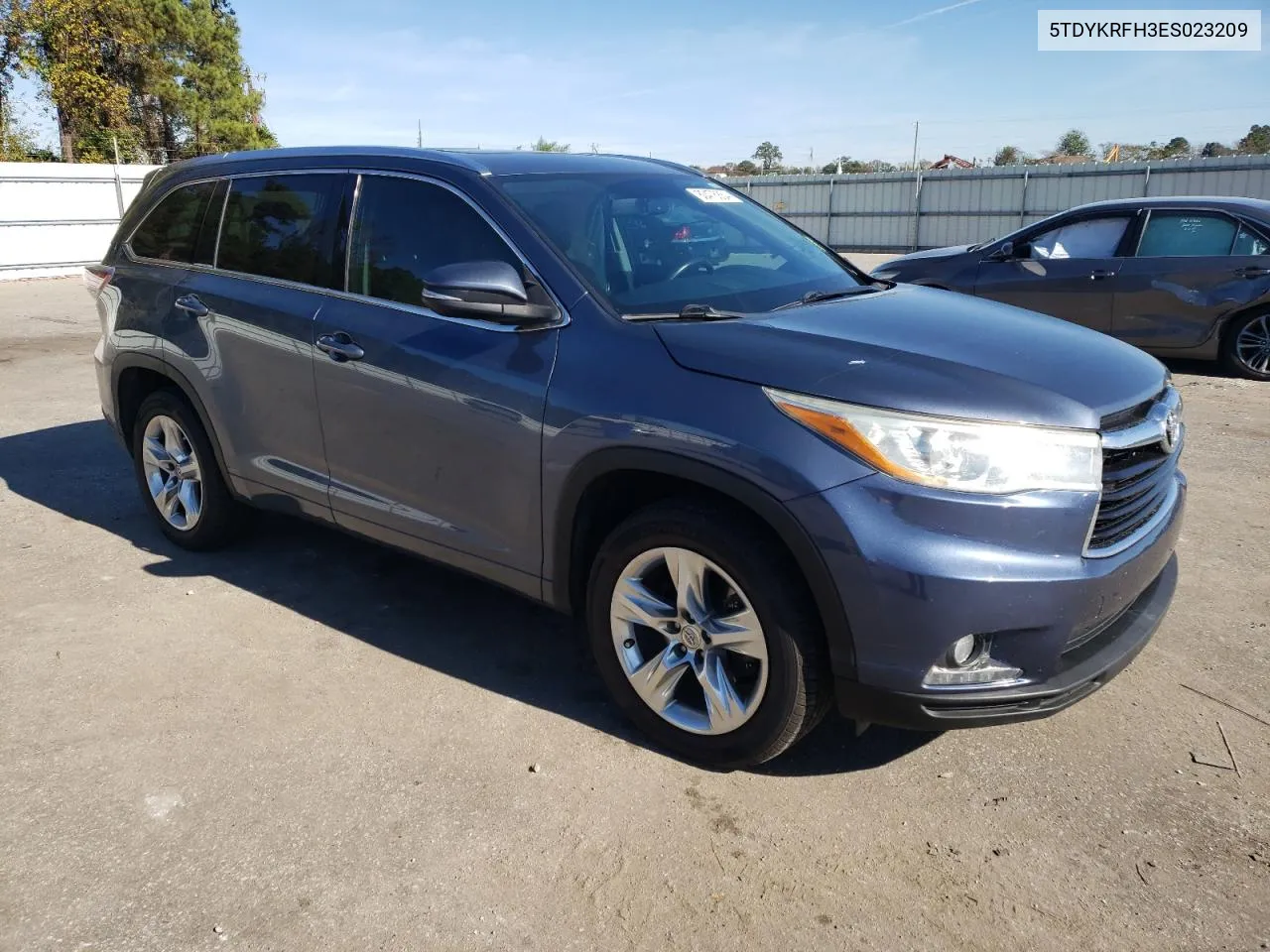 2014 Toyota Highlander Limited VIN: 5TDYKRFH3ES023209 Lot: 80476854