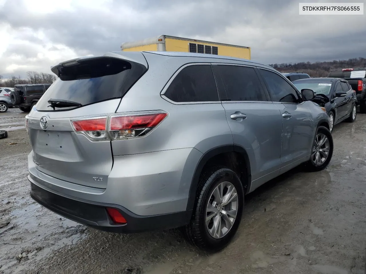 2015 Toyota Highlander Xle VIN: 5TDKKRFH7FS066555 Lot: 37152964