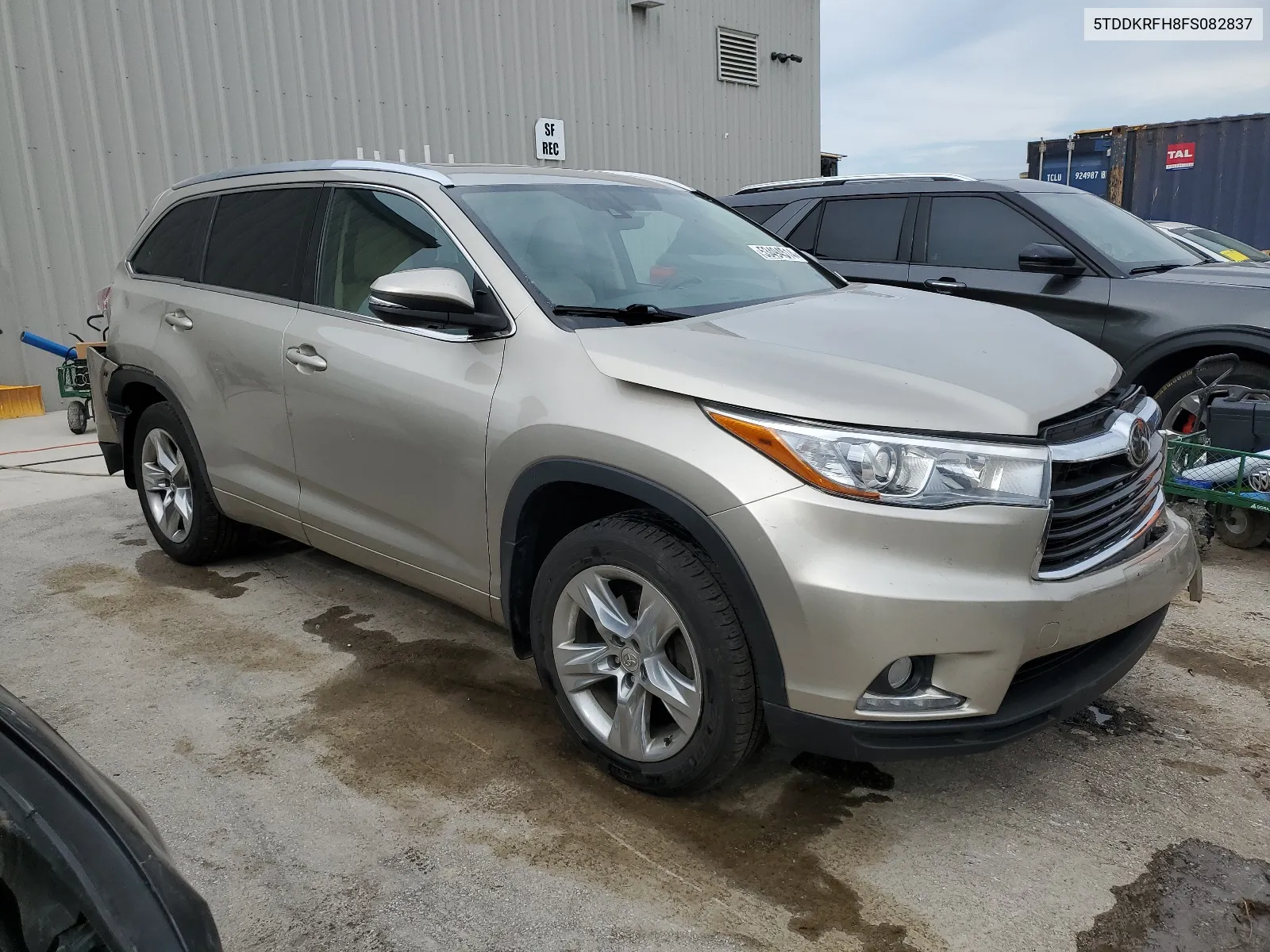 2015 Toyota Highlander Limited VIN: 5TDDKRFH8FS082837 Lot: 53494514