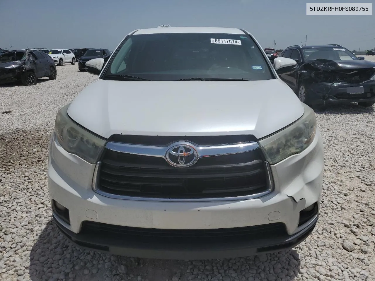 5TDZKRFH0FS089755 2015 Toyota Highlander Le