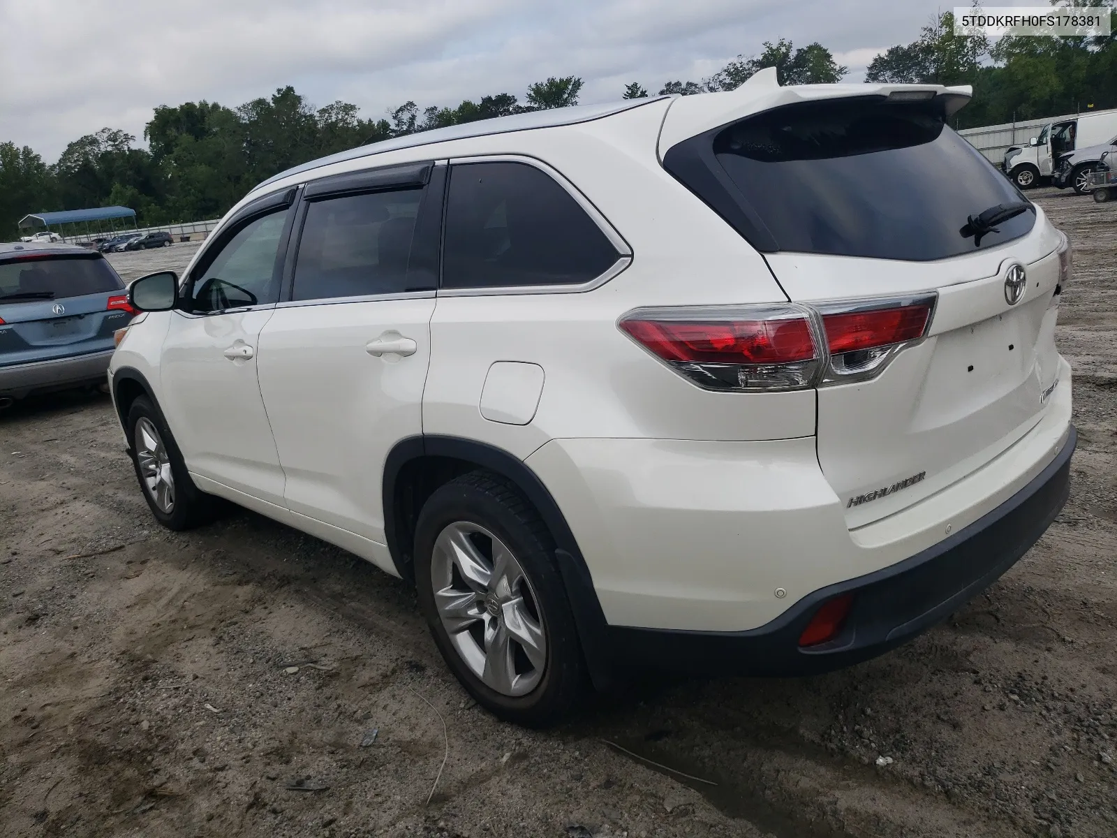 5TDDKRFH0FS178381 2015 Toyota Highlander Limited