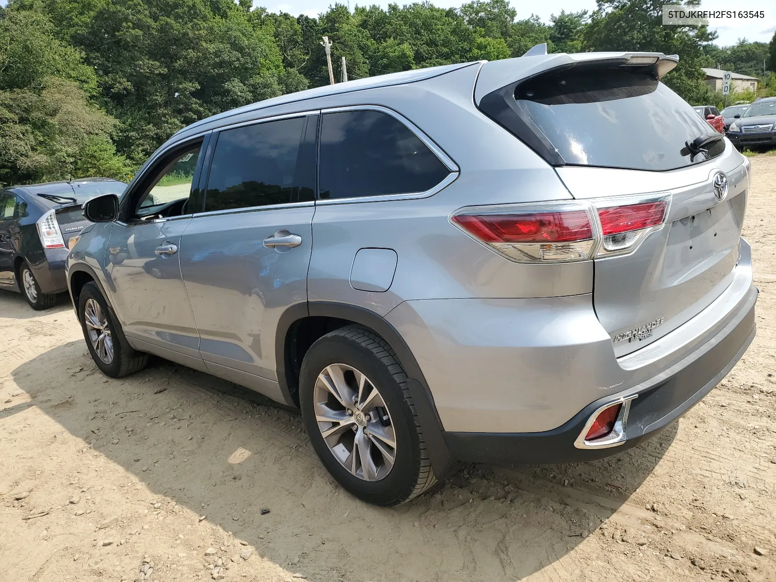 5TDJKRFH2FS163545 2015 Toyota Highlander Xle