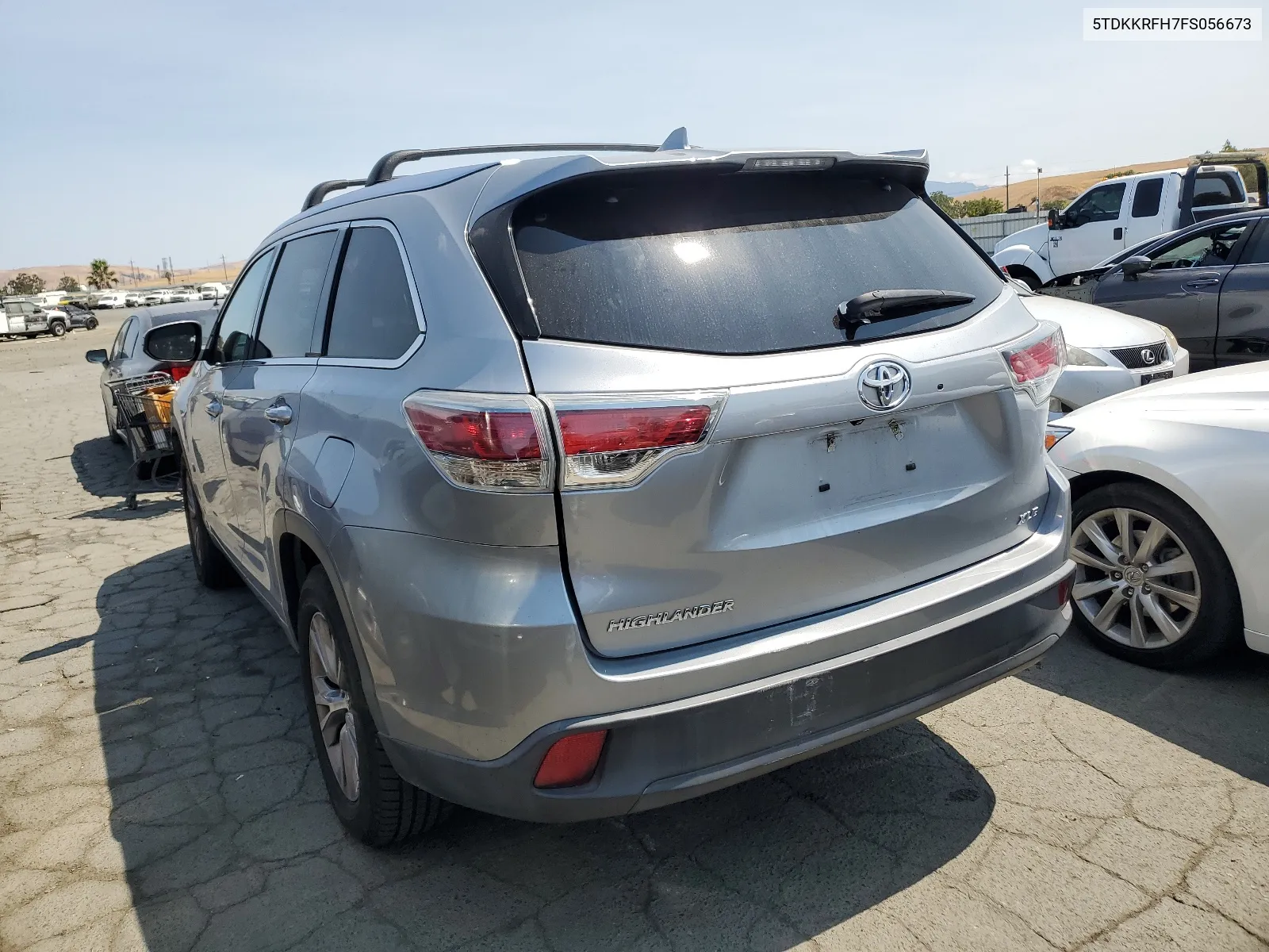 2015 Toyota Highlander Xle VIN: 5TDKKRFH7FS056673 Lot: 68136064