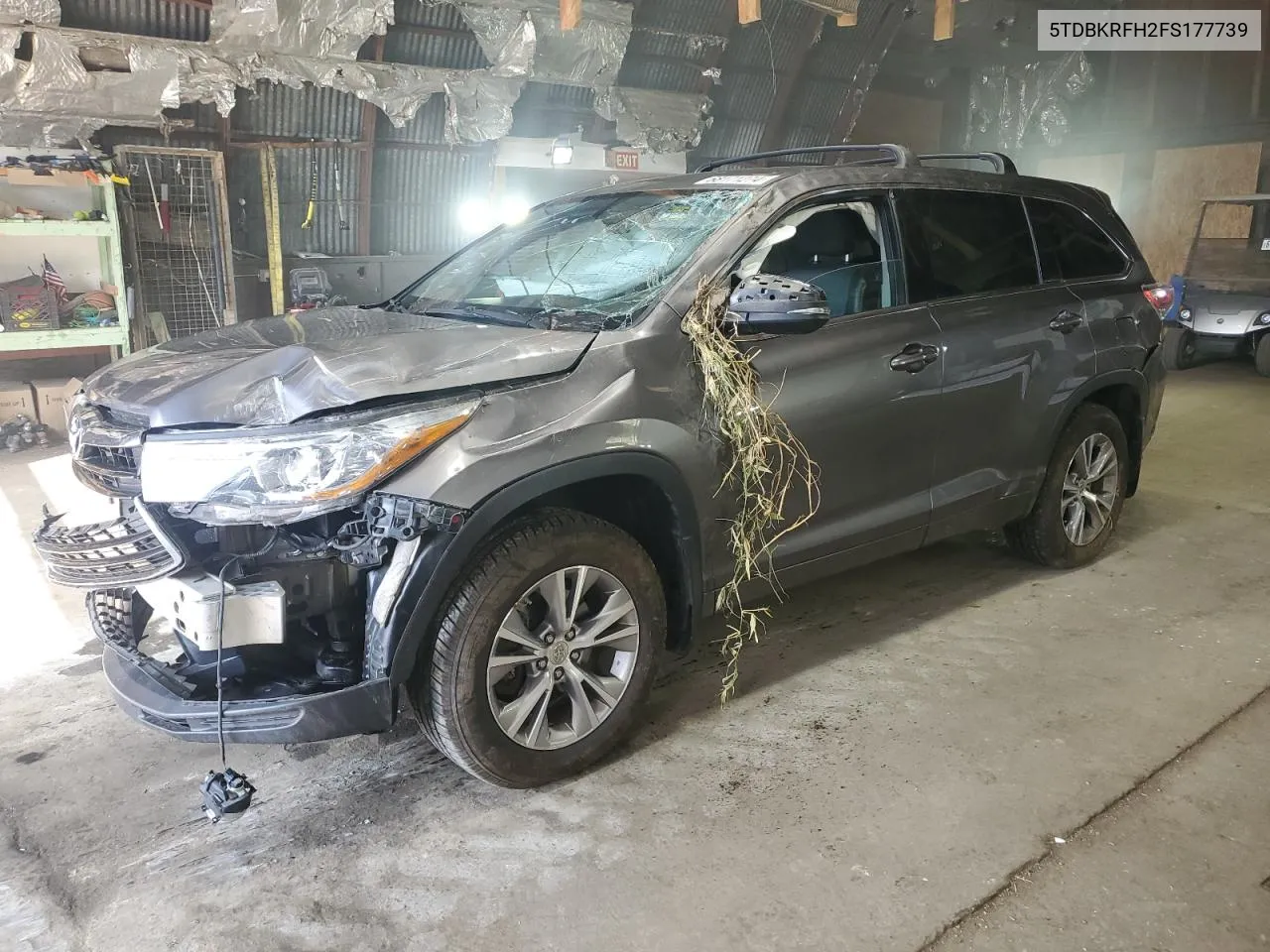 5TDBKRFH2FS177739 2015 Toyota Highlander Le