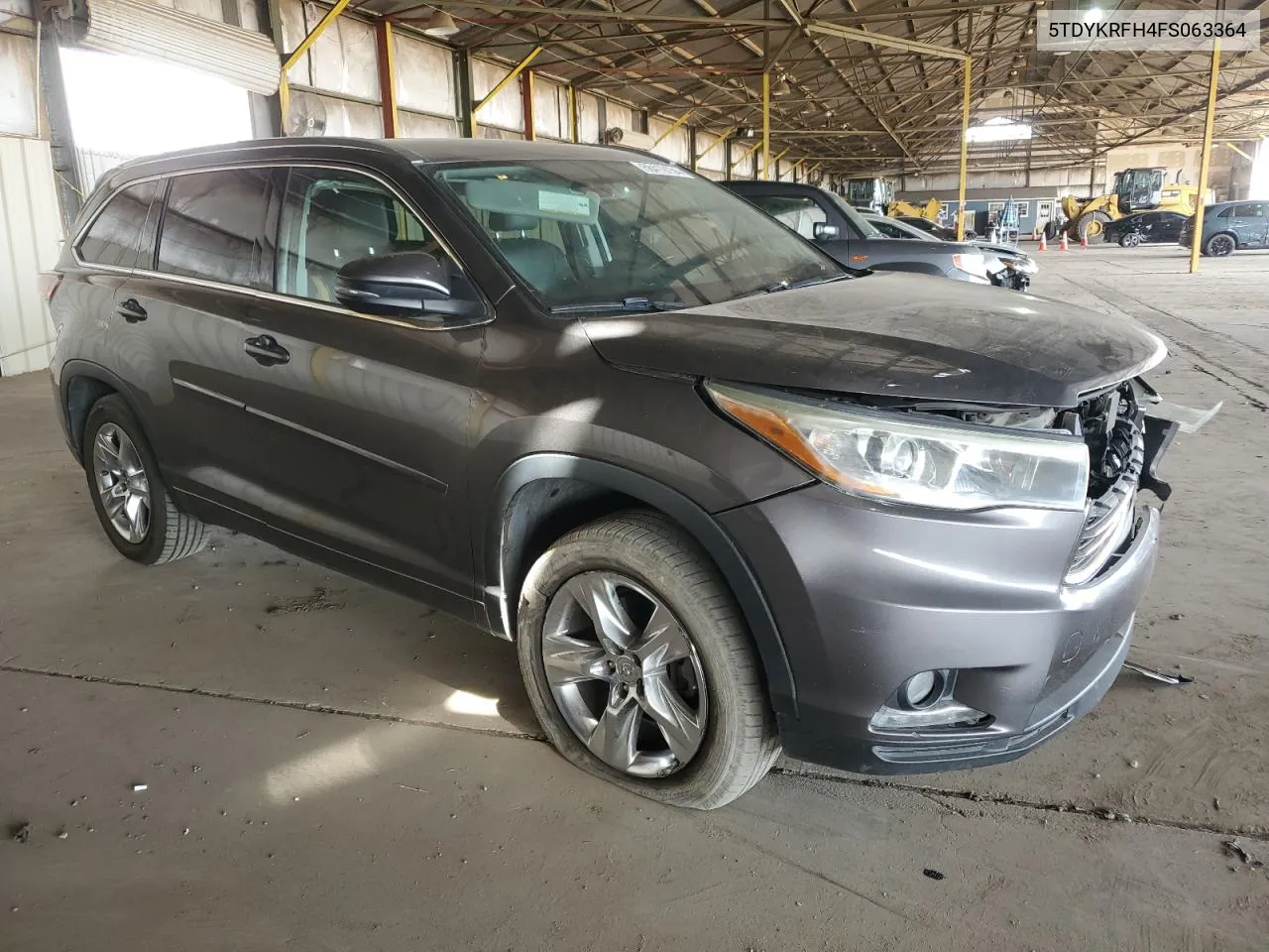 2015 Toyota Highlander Limited VIN: 5TDYKRFH4FS063364 Lot: 68419154