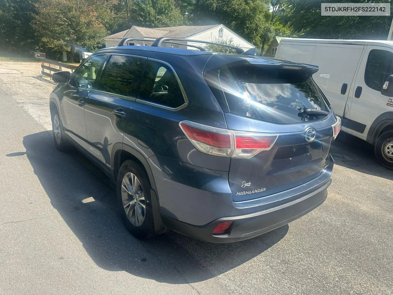 2015 Toyota Highlander Xle VIN: 5TDJKRFH2FS222142 Lot: 70541574