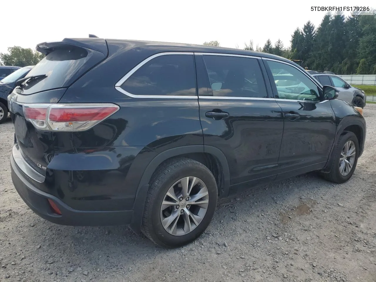 2015 Toyota Highlander Le VIN: 5TDBKRFH1FS179286 Lot: 70959854