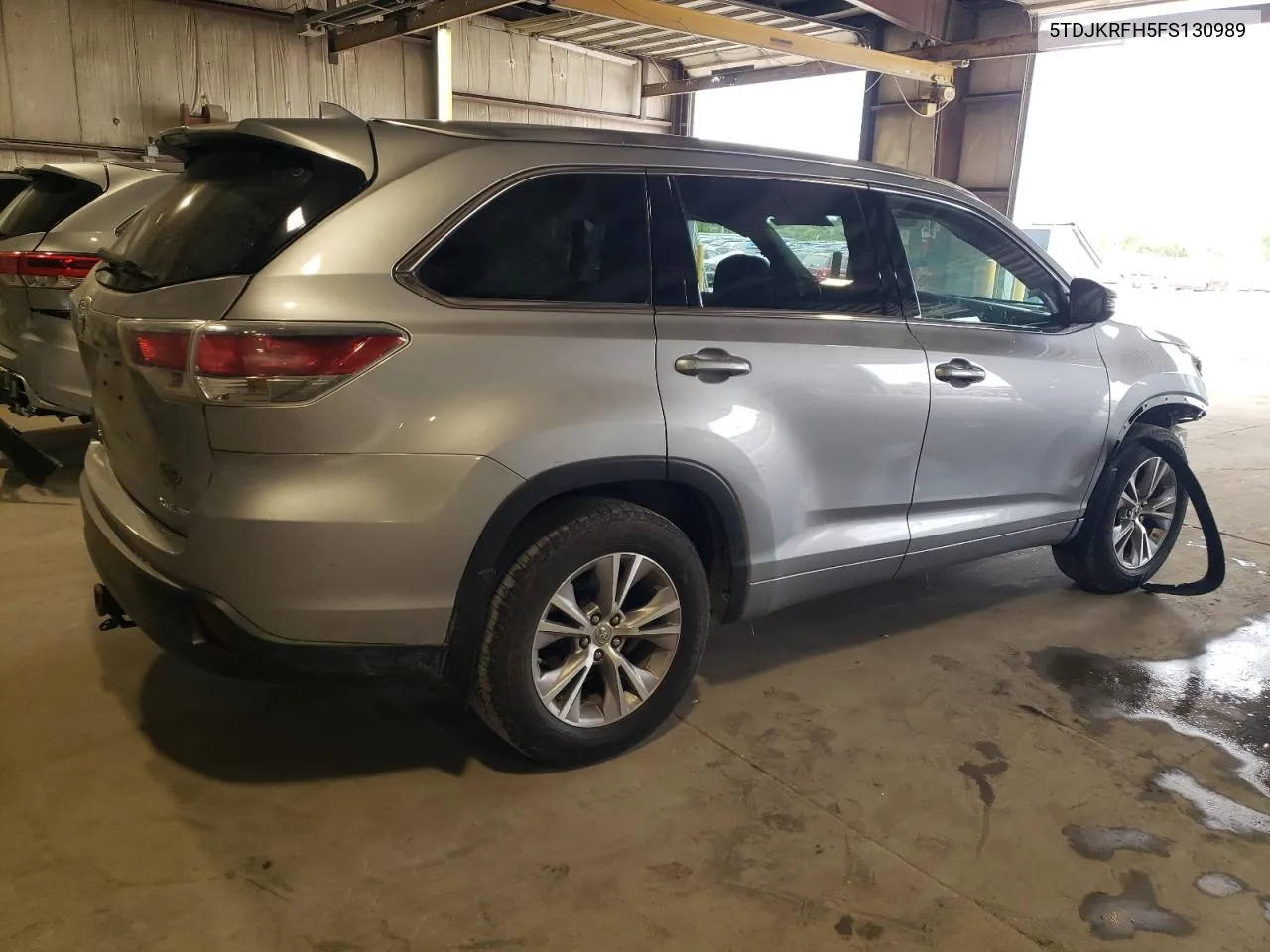 2015 Toyota Highlander Xle VIN: 5TDJKRFH5FS130989 Lot: 71180354