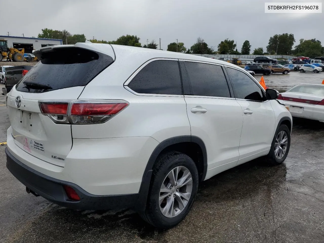 5TDBKRFH2FS196078 2015 Toyota Highlander Le