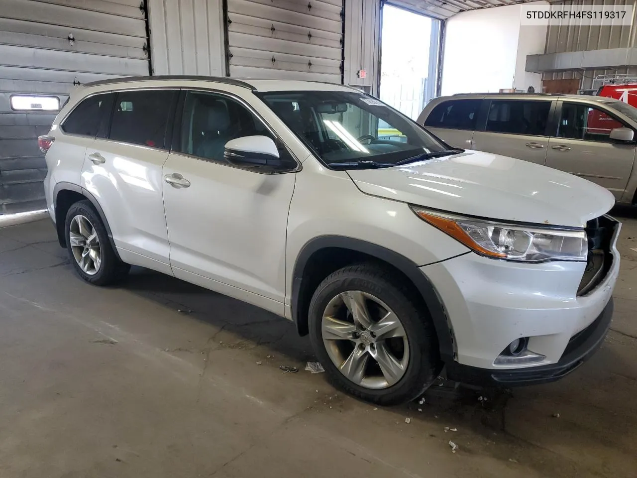 2015 Toyota Highlander Limited VIN: 5TDDKRFH4FS119317 Lot: 73603614