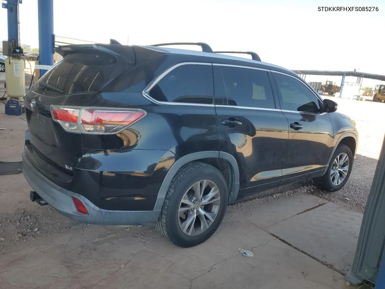 5TDKKRFHXFS085276 2015 Toyota Highlander Xle