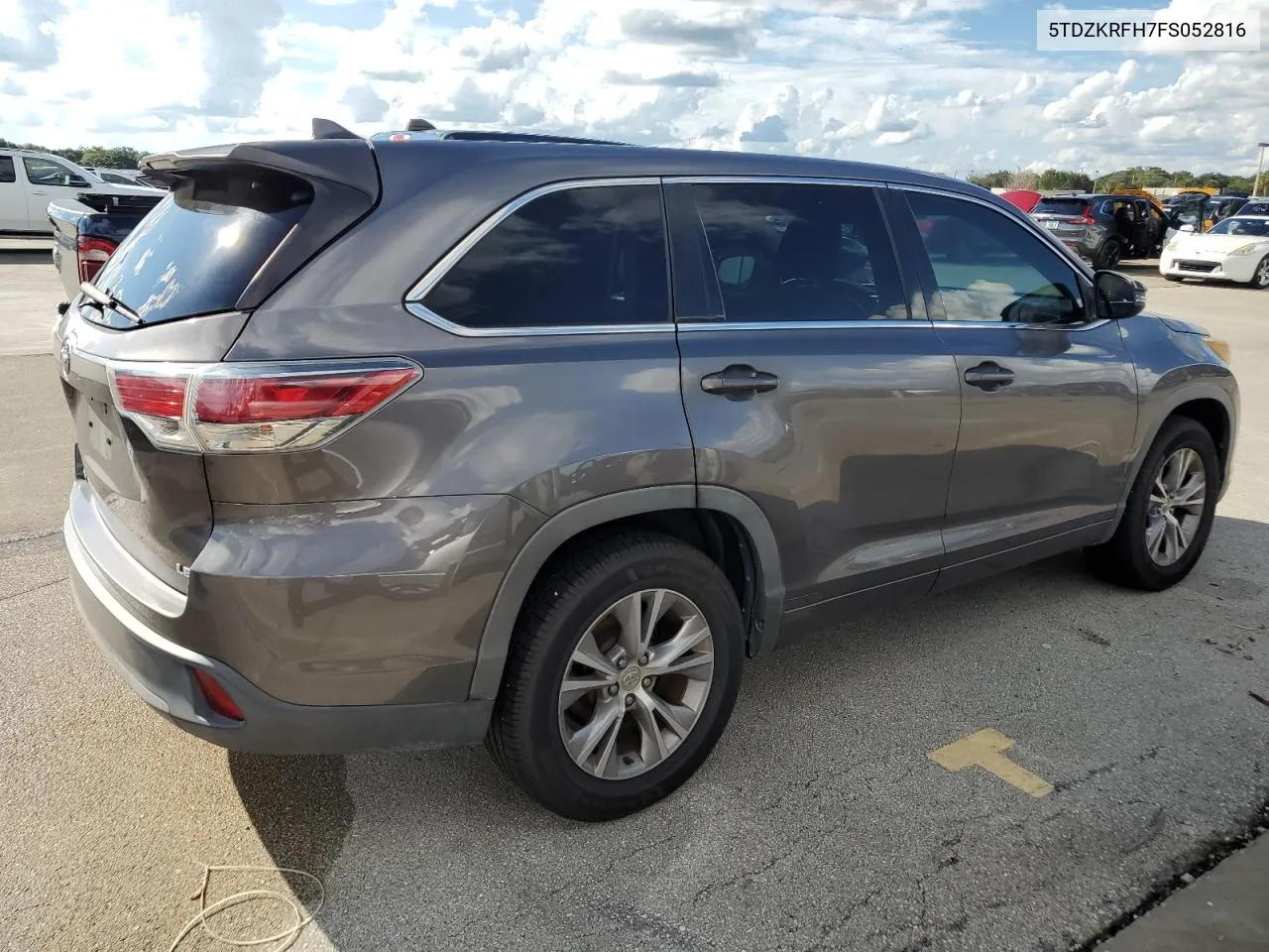 2015 Toyota Highlander Le VIN: 5TDZKRFH7FS052816 Lot: 74010214