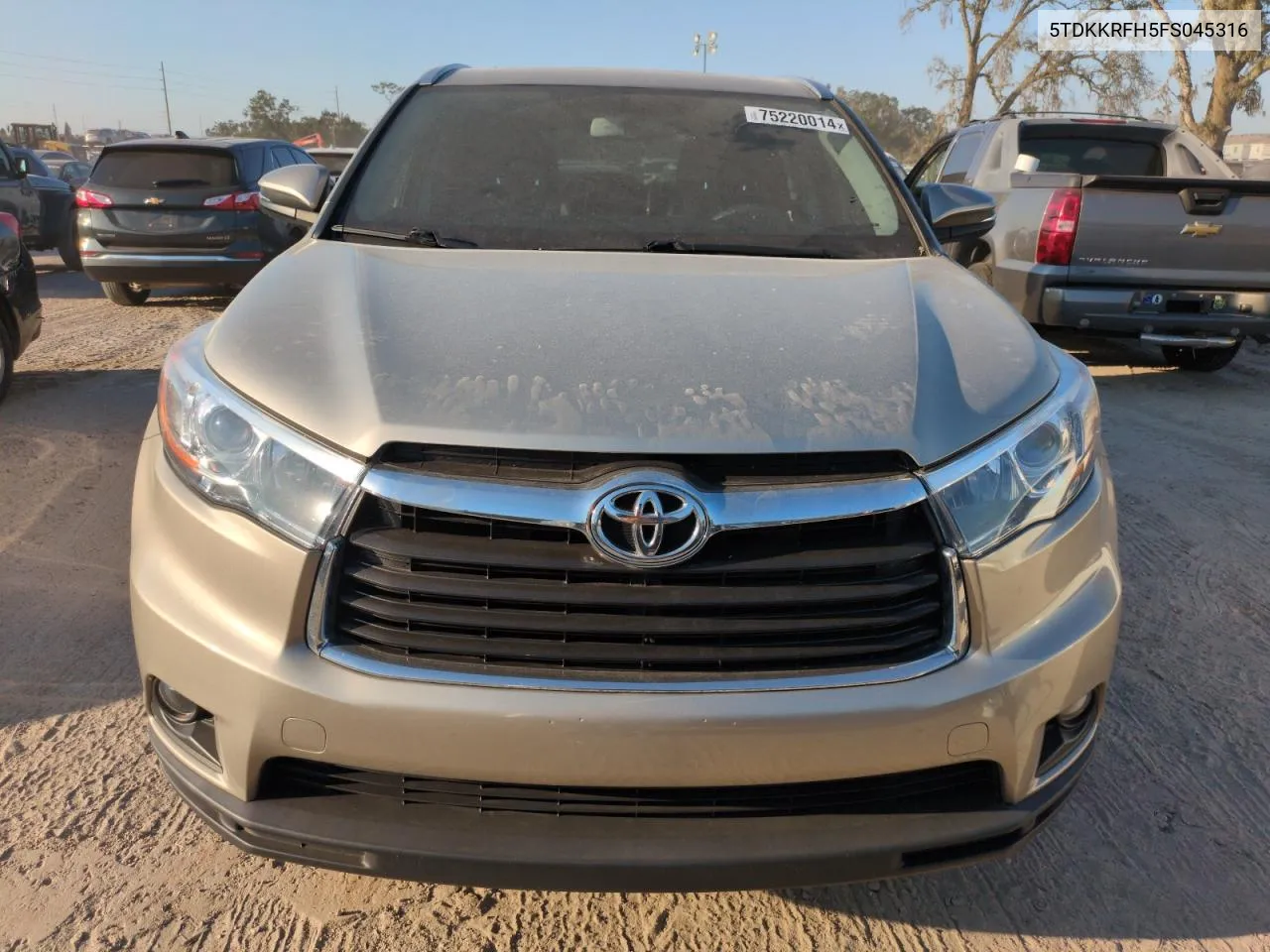 2015 Toyota Highlander Xle VIN: 5TDKKRFH5FS045316 Lot: 75220014