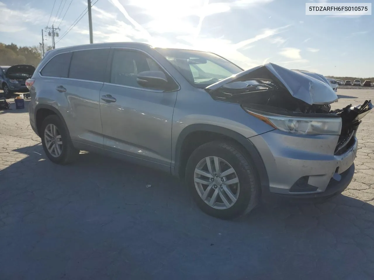 5TDZARFH6FS010575 2015 Toyota Highlander Le