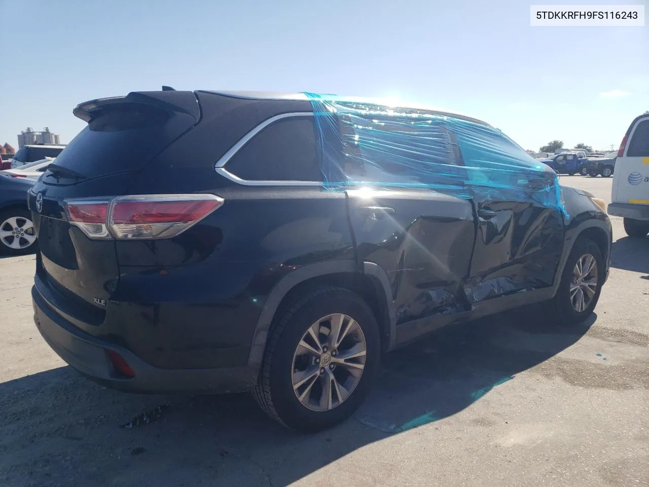 5TDKKRFH9FS116243 2015 Toyota Highlander Xle