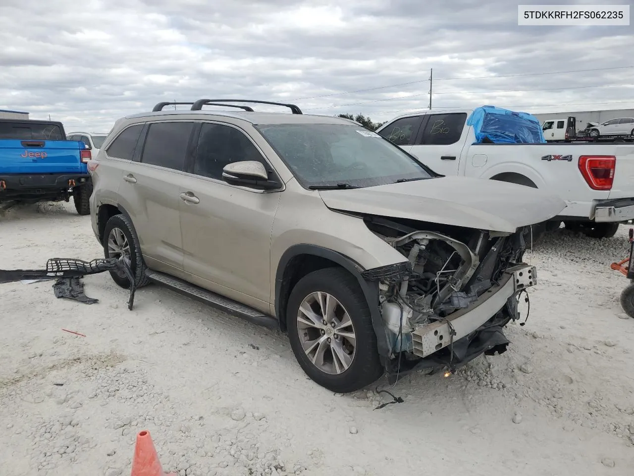 2015 Toyota Highlander Xle VIN: 5TDKKRFH2FS062235 Lot: 77848174