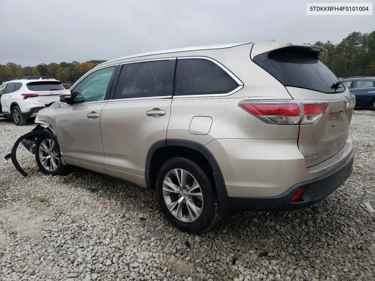 5TDKKRFH4FS101004 2015 Toyota Highlander Xle