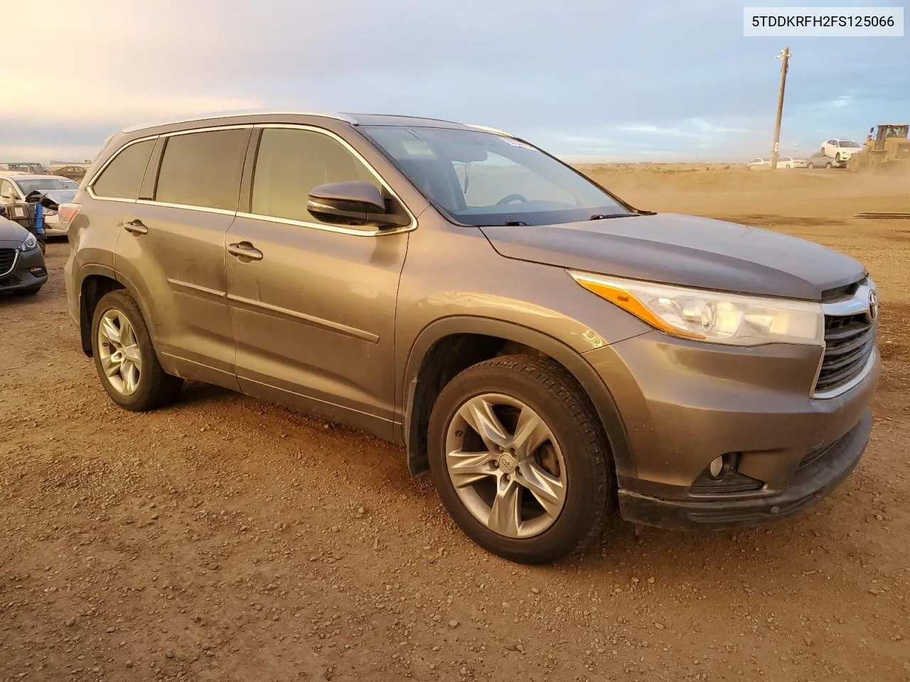 2015 Toyota Highlander Limited VIN: 5TDDKRFH2FS125066 Lot: 80044474