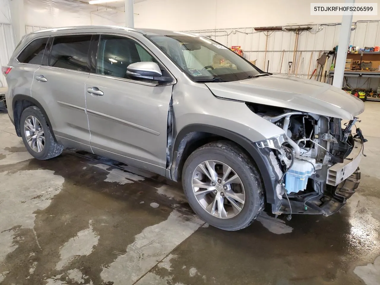 5TDJKRFH0FS206599 2015 Toyota Highlander Xle