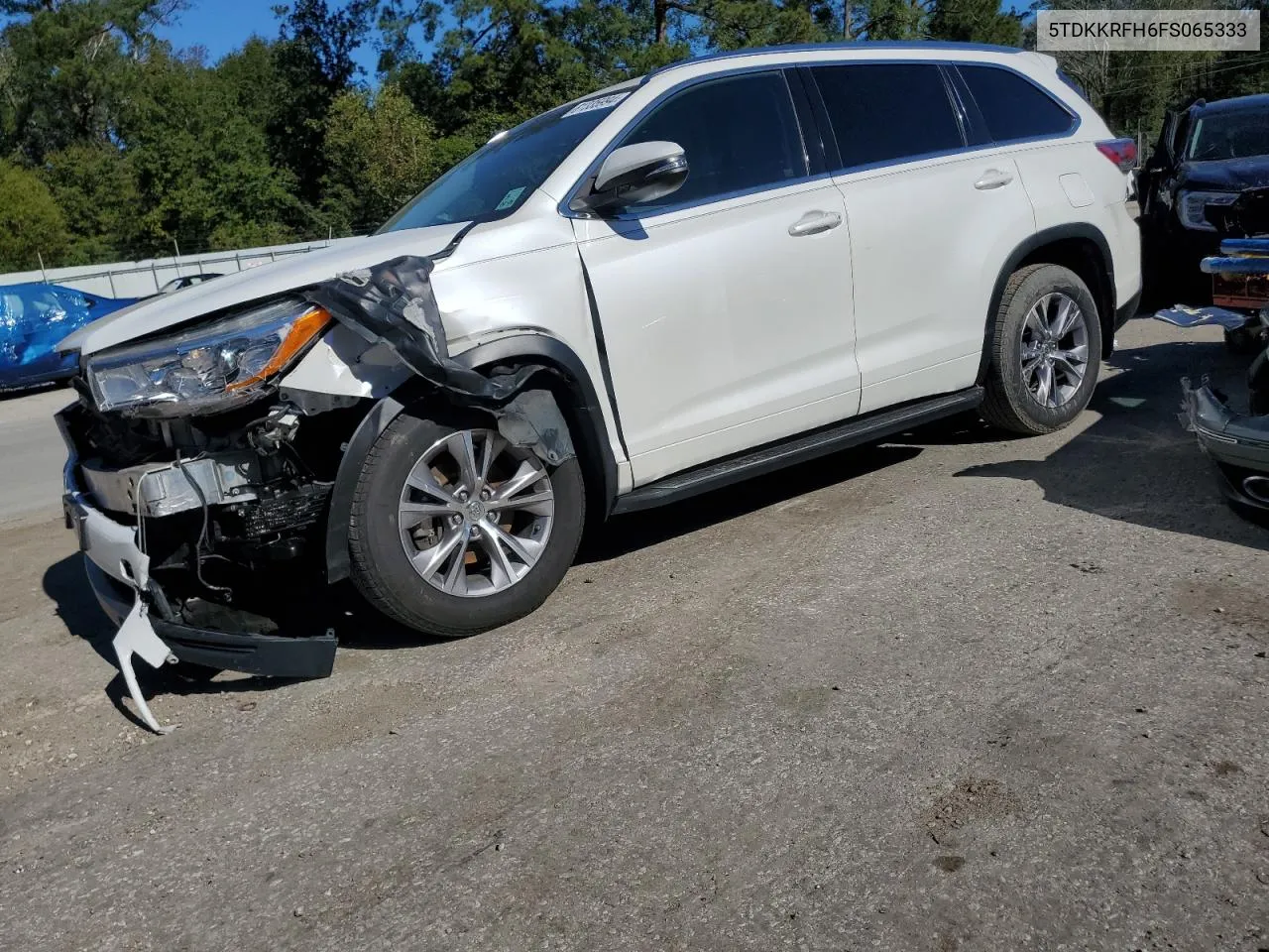 2015 Toyota Highlander Xle VIN: 5TDKKRFH6FS065333 Lot: 81335994