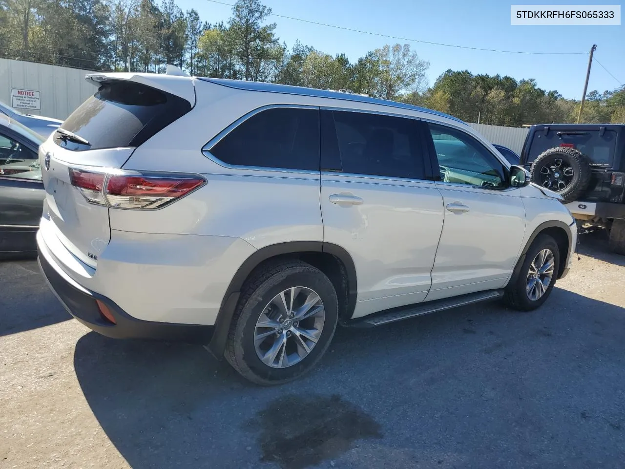 2015 Toyota Highlander Xle VIN: 5TDKKRFH6FS065333 Lot: 81335994