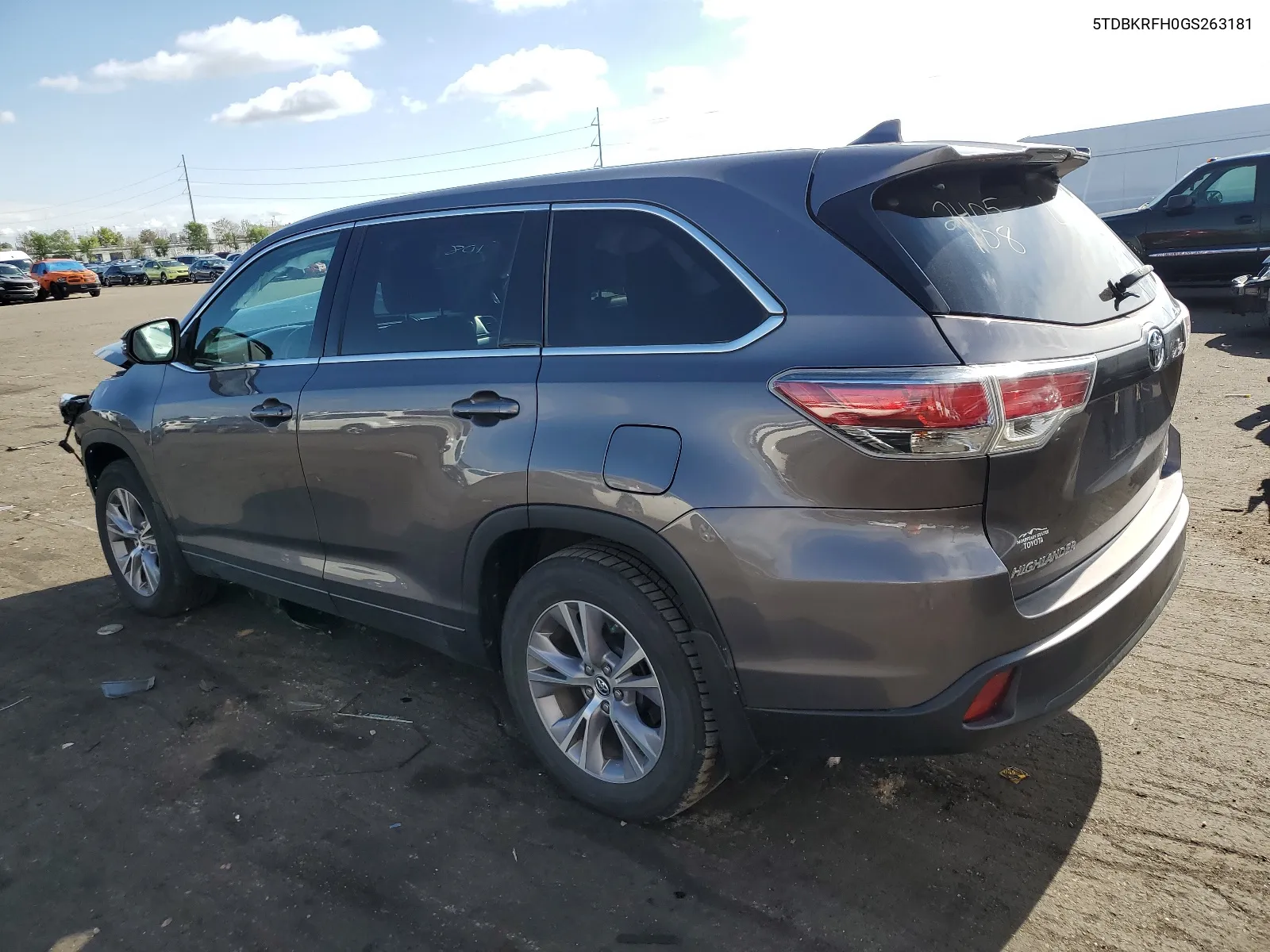 2016 Toyota Highlander Le VIN: 5TDBKRFH0GS263181 Lot: 54954104