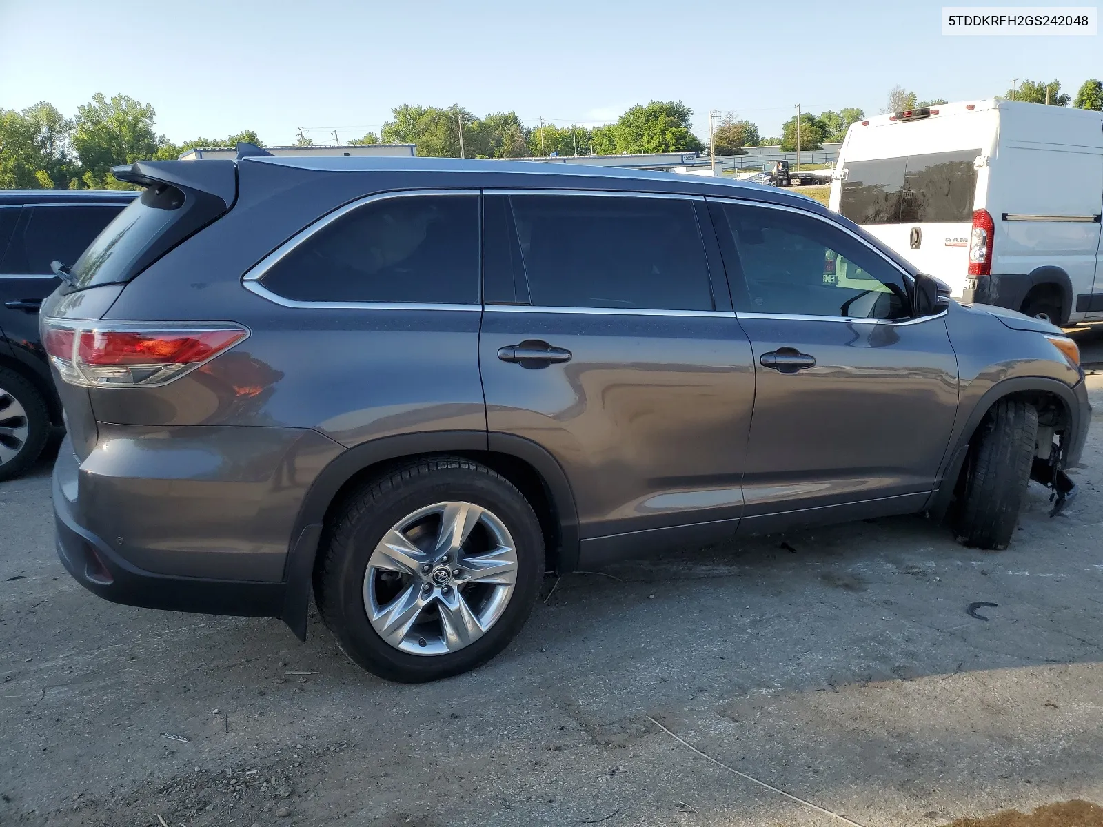 2016 Toyota Highlander Limited VIN: 5TDDKRFH2GS242048 Lot: 60463244