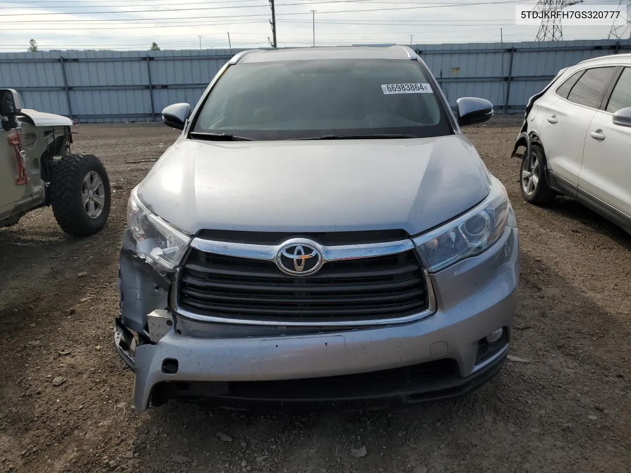 5TDJKRFH7GS320777 2016 Toyota Highlander Xle