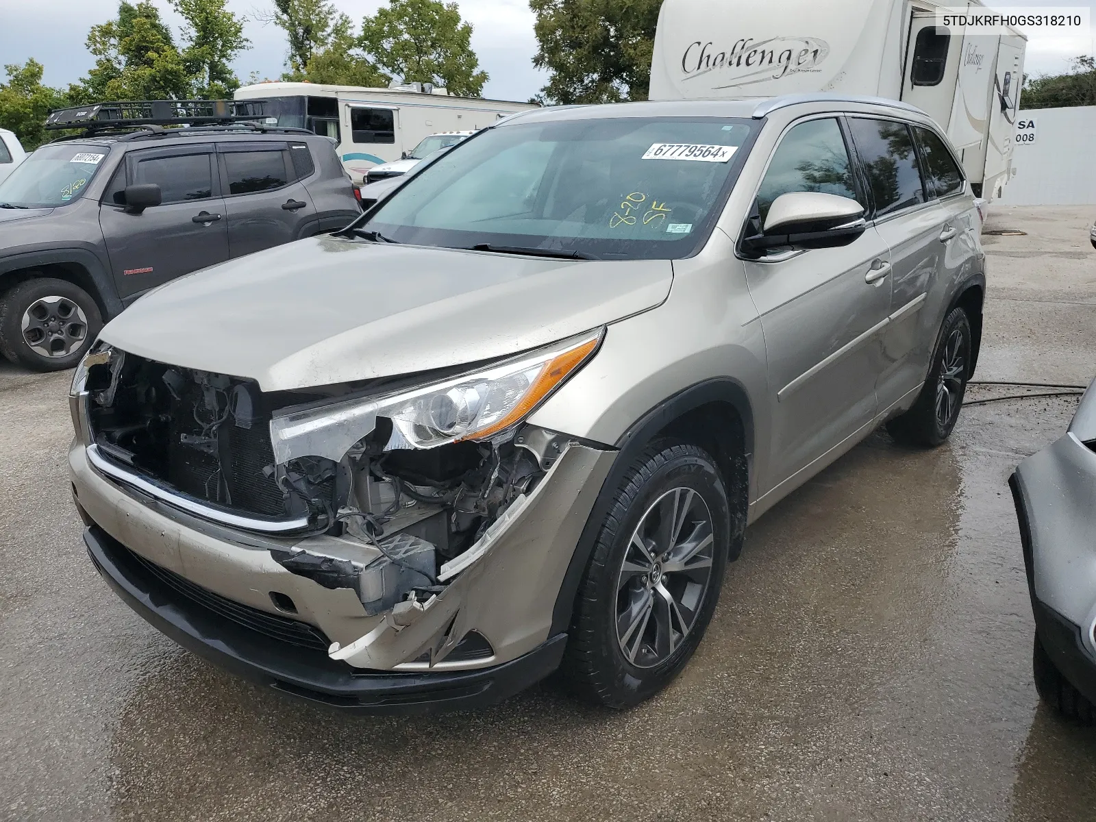 2016 Toyota Highlander Xle VIN: 5TDJKRFH0GS318210 Lot: 67779564