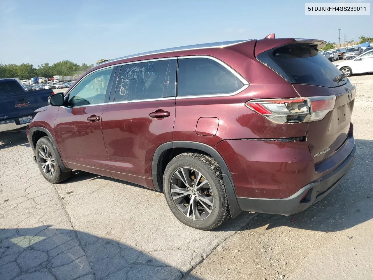 2016 Toyota Highlander Xle VIN: 5TDJKRFH4GS239011 Lot: 68801264