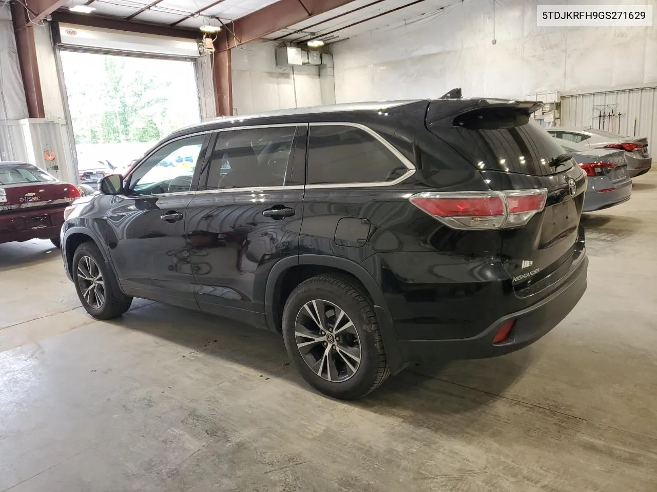 5TDJKRFH9GS271629 2016 Toyota Highlander Xle