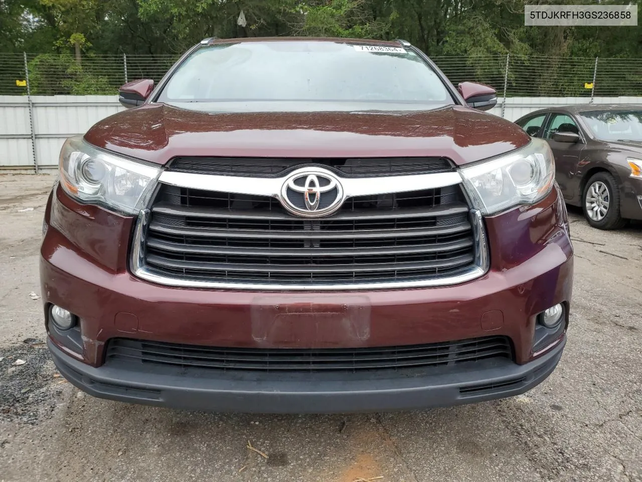 5TDJKRFH3GS236858 2016 Toyota Highlander Xle