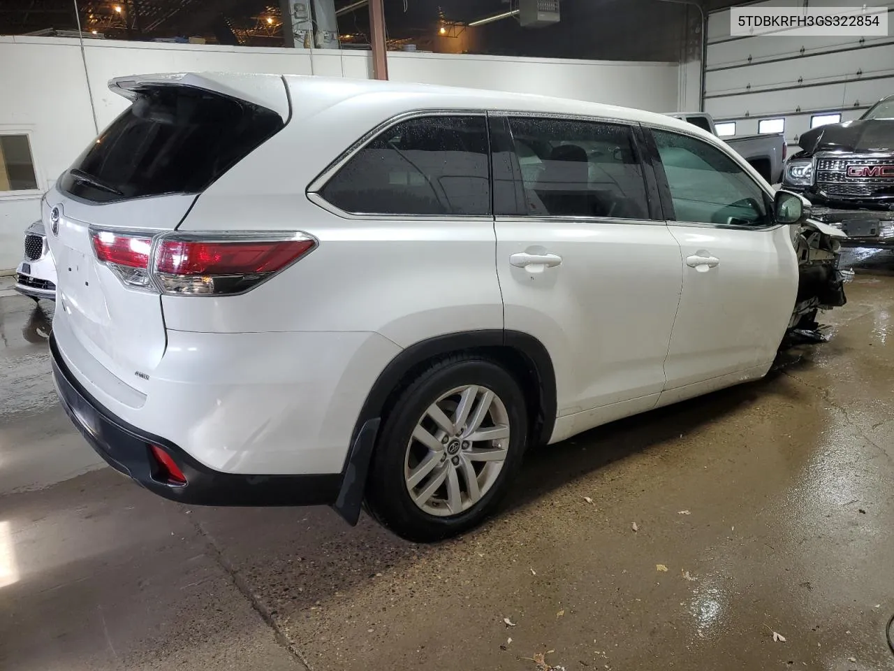 5TDBKRFH3GS322854 2016 Toyota Highlander Le