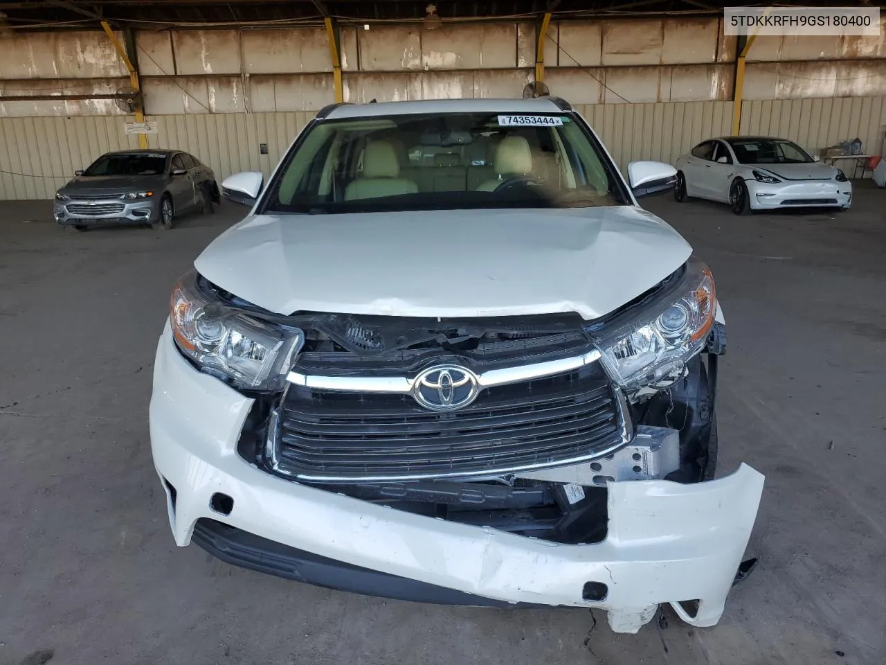 2016 Toyota Highlander Xle VIN: 5TDKKRFH9GS180400 Lot: 74353444