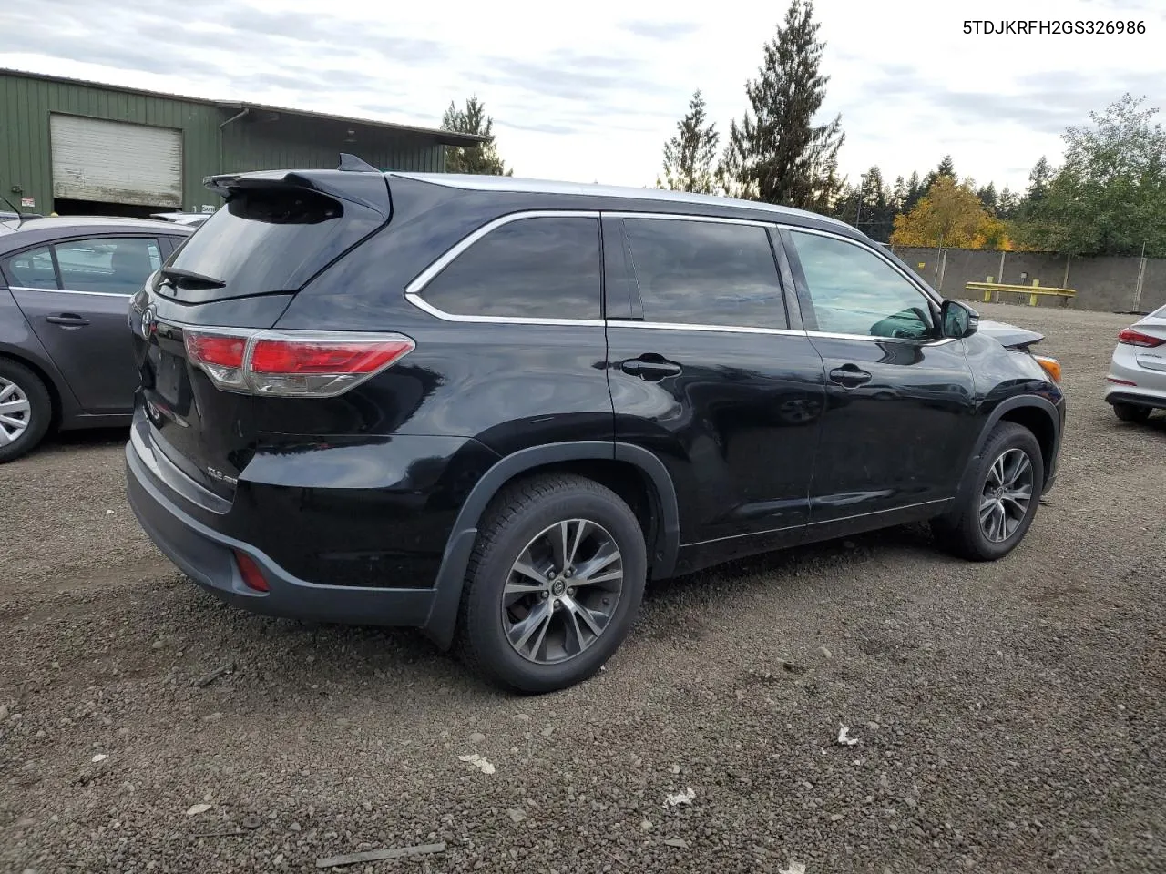 2016 Toyota Highlander Xle VIN: 5TDJKRFH2GS326986 Lot: 74908004