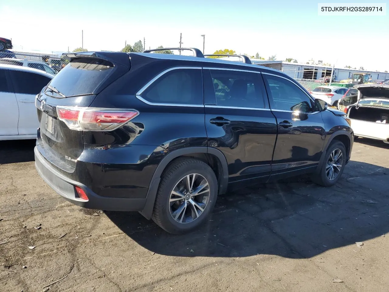 2016 Toyota Highlander Xle VIN: 5TDJKRFH2GS289714 Lot: 77197944