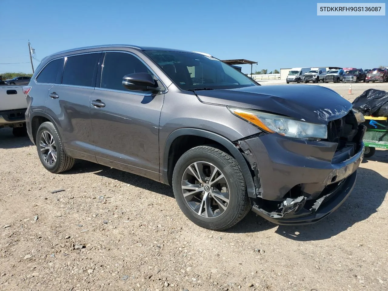 2016 Toyota Highlander Xle VIN: 5TDKKRFH9GS136087 Lot: 79489264