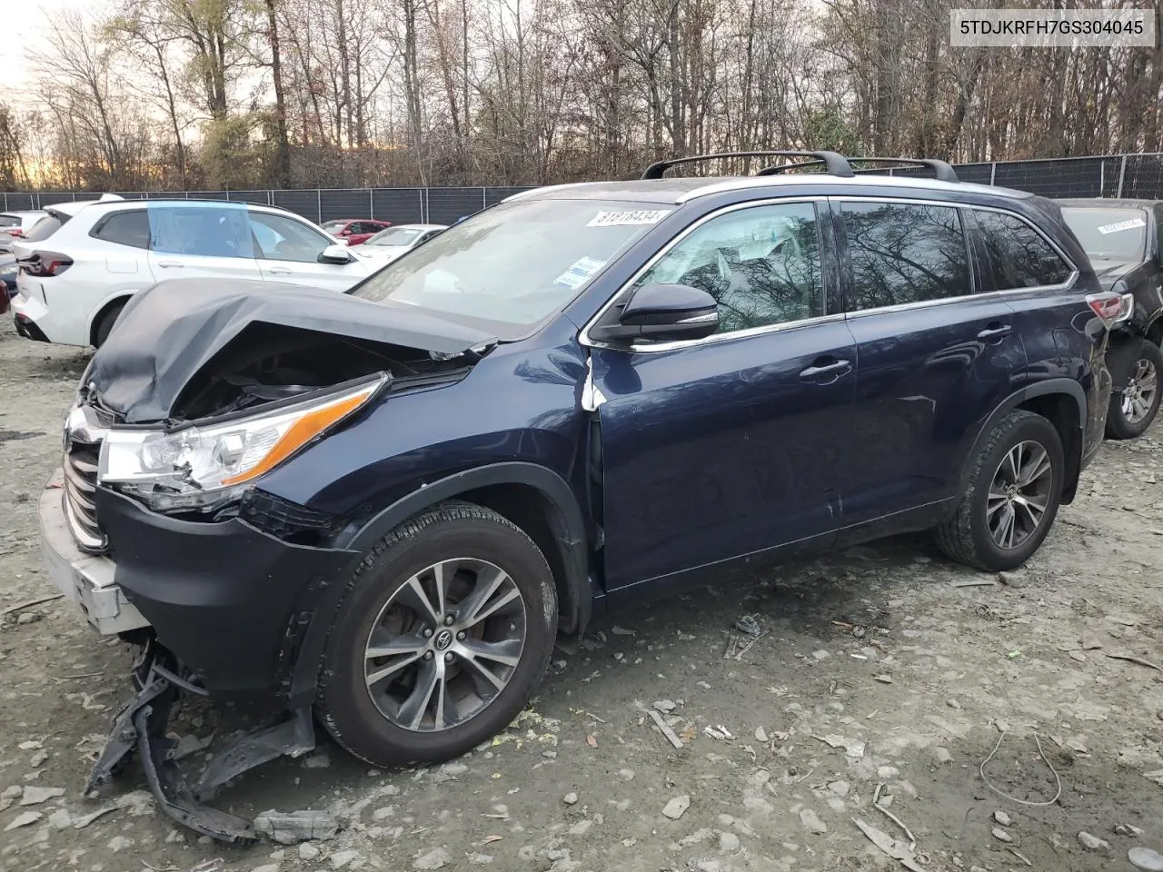 2016 Toyota Highlander Xle VIN: 5TDJKRFH7GS304045 Lot: 81818434