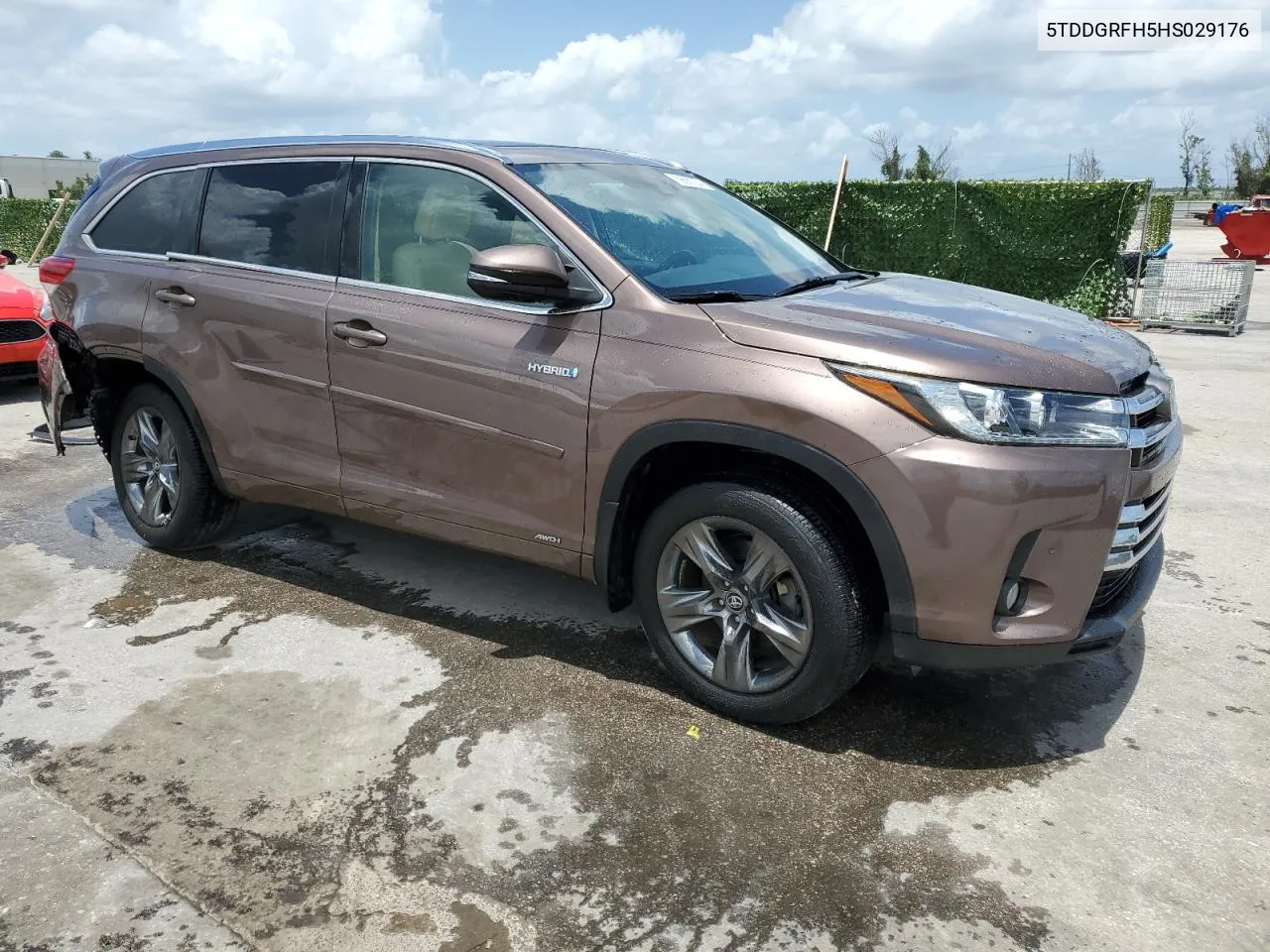 2017 Toyota Highlander Hybrid Limited VIN: 5TDDGRFH5HS029176 Lot: 59680354