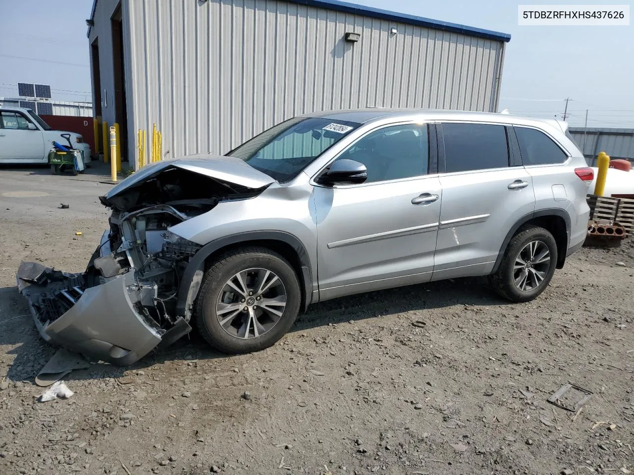 2017 Toyota Highlander Le VIN: 5TDBZRFHXHS437626 Lot: 61242854