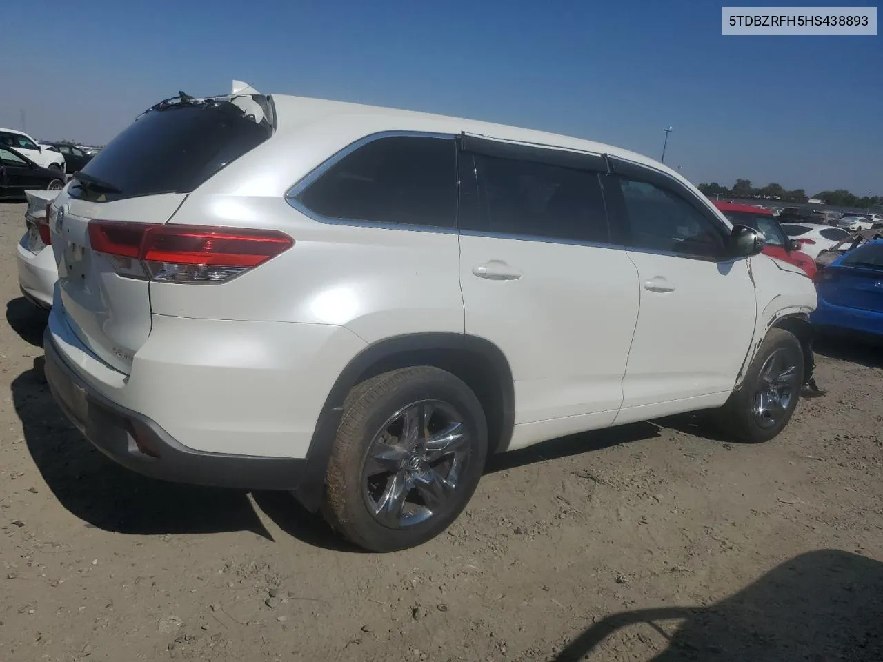 2017 Toyota Highlander Le VIN: 5TDBZRFH5HS438893 Lot: 63726814