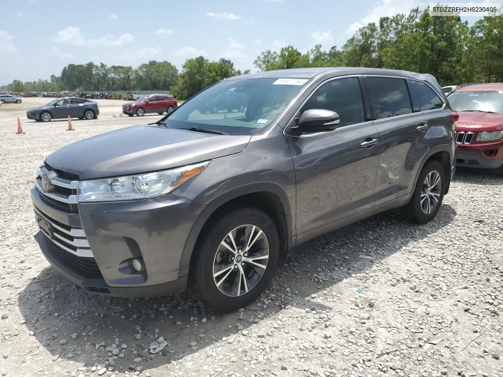 2017 Toyota Highlander Le VIN: 5TDZZRFH2HS230405 Lot: 65437784