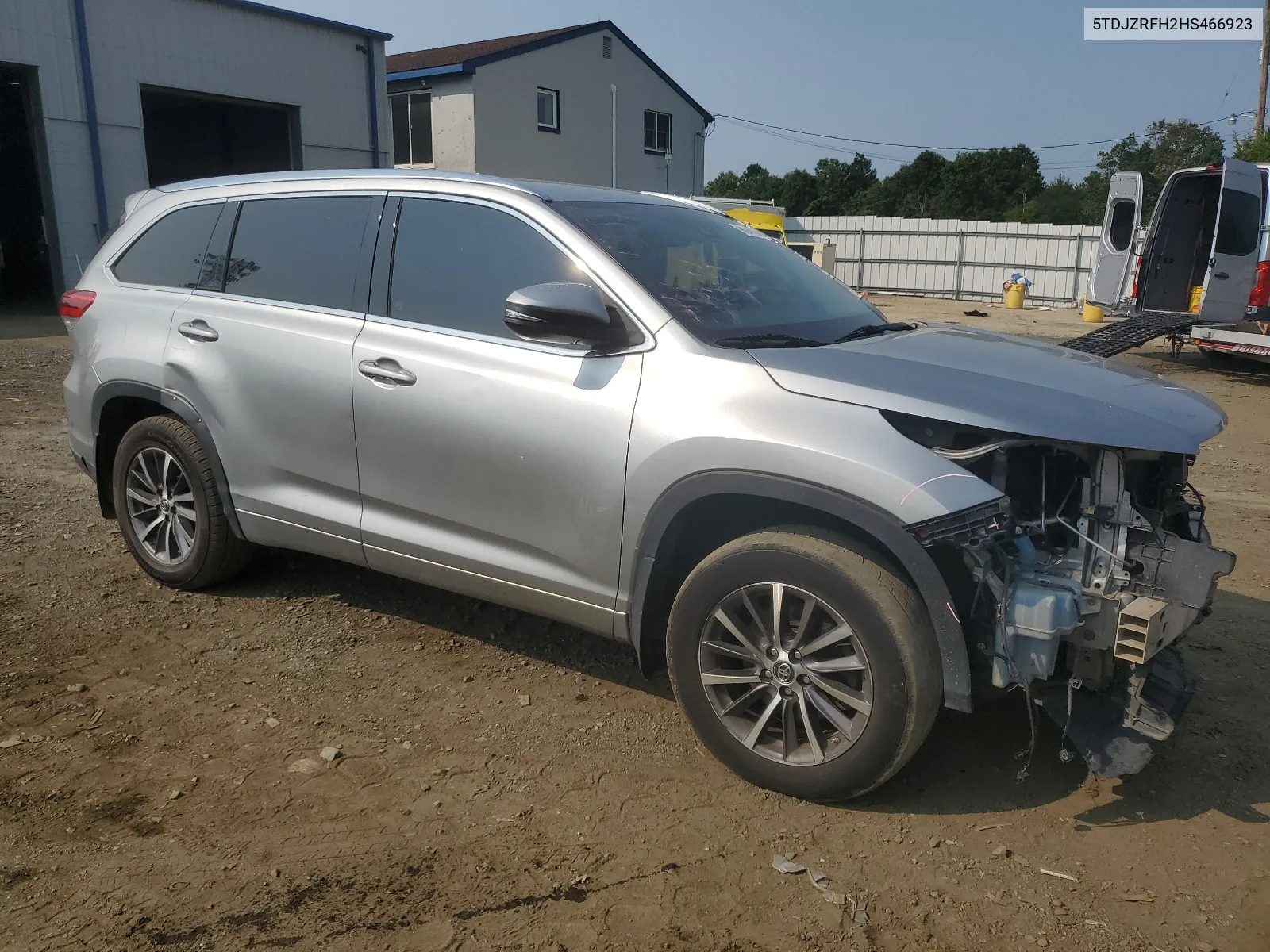 2017 Toyota Highlander Se VIN: 5TDJZRFH2HS466923 Lot: 66949184