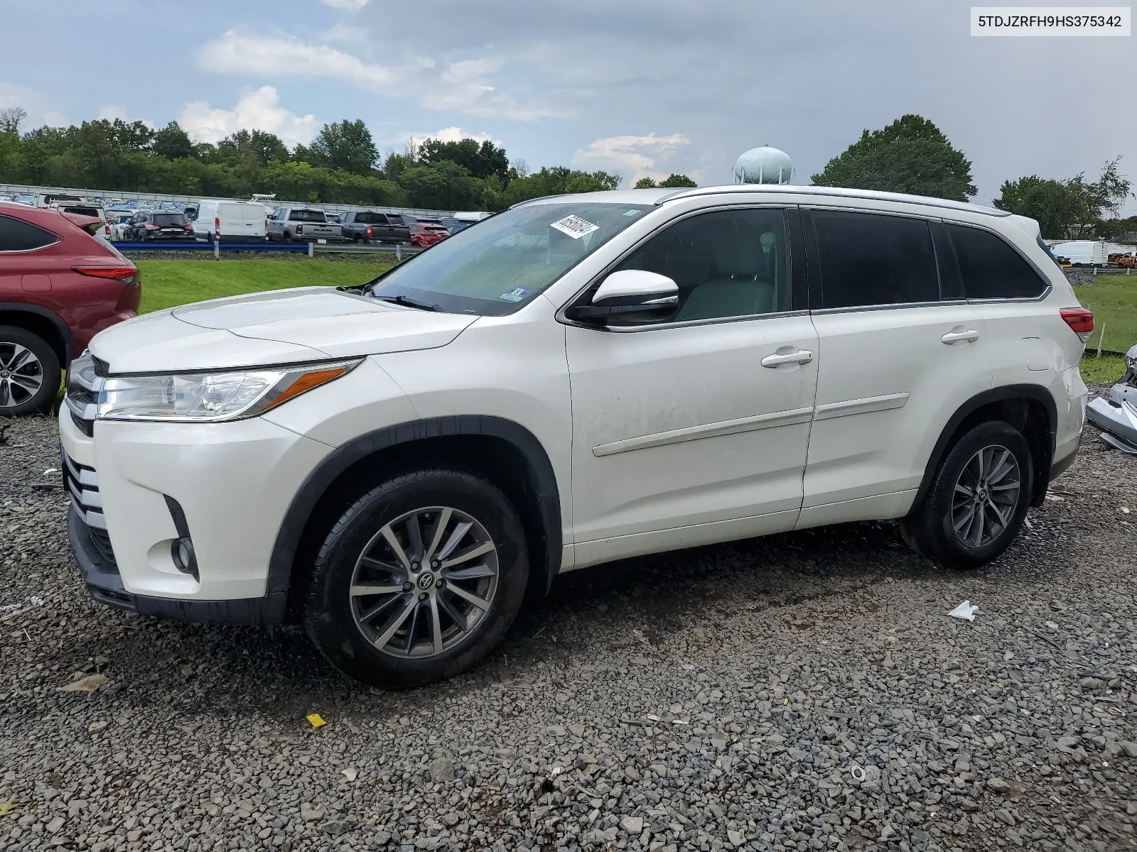 2017 Toyota Highlander Se VIN: 5TDJZRFH9HS375342 Lot: 66950604