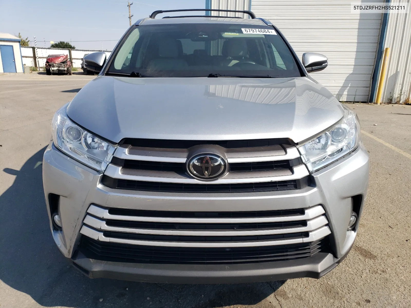 5TDJZRFH2HS521211 2017 Toyota Highlander Xle