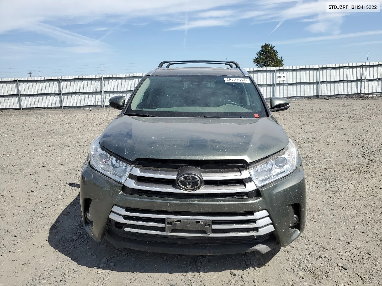 5TDJZRFH3HS415222 2017 Toyota Highlander Se