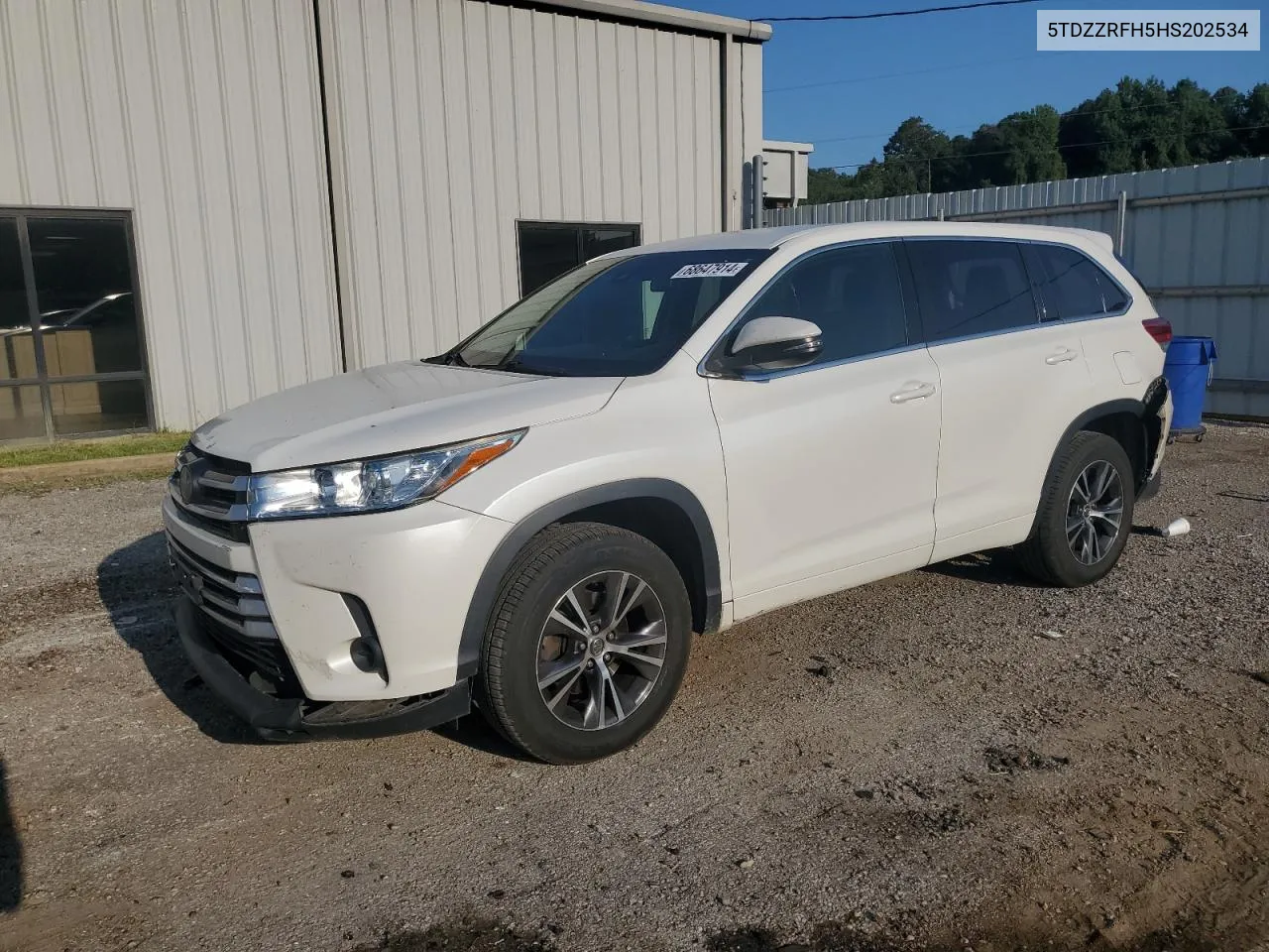 5TDZZRFH5HS202534 2017 Toyota Highlander Le